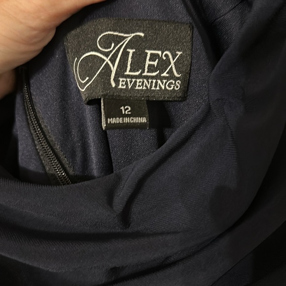 NWT Alex Evenings Cowl Neck A-Line Matte Jersey Gown with Pleated Bodice in Navy - Picture 5 of 6